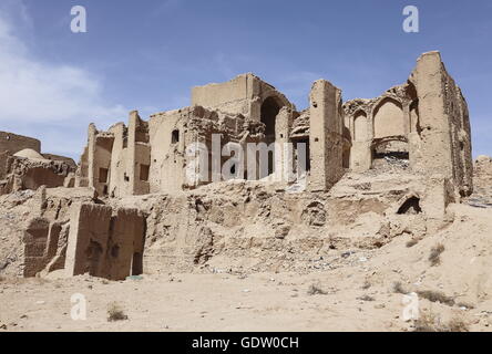 Verfallene historische Gebäude in Yazd, Iran Stockfoto