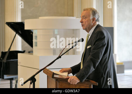 Bernd Neumann Stockfoto