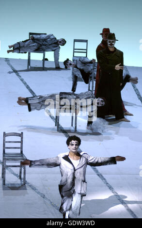 "Eugene Onegin", Regisseur Achim Freyer Stockfoto