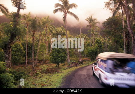 der Berg Landschaft auf der Insel Anjouan auf den Komoren abruptes im Indischen Ozean in Afrika. Stockfoto