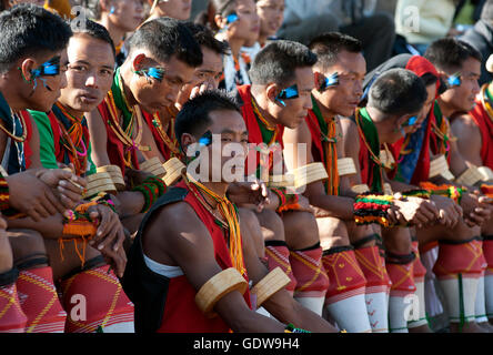 Das Bild des Angami Naga Stamm Menschen Hornbill Festival, Nagaland, Inda Stockfoto