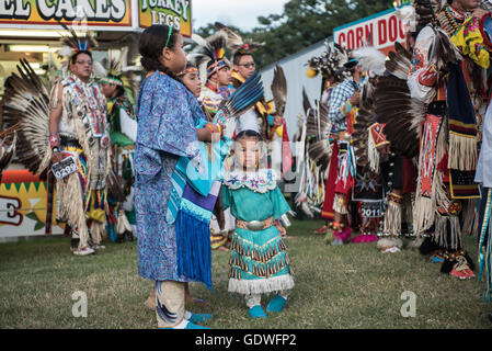 Native American während Sac & Fox Nation Pow-Wow, Stroud, Oklahoma, Vereinigte Staaten von Amerika Stockfoto