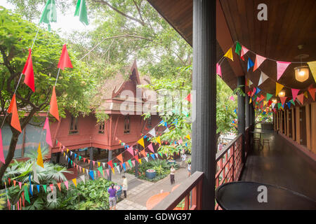 das Jim Thompson Haus mit Garten in der Nähe des Siam Square in der Stadt von Bangkok in Thailand in Südostasien. Stockfoto