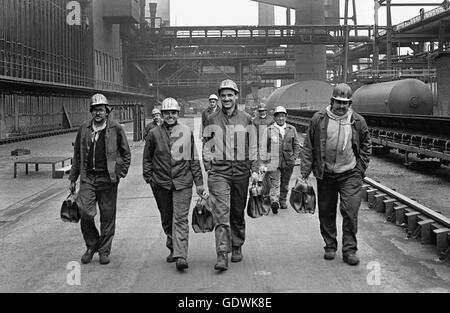 Schichtwechsel im Zollverein Kokerei Werk Stockfoto