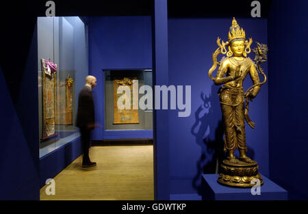 "Die Ausstellung '' Tibet – Klöster öffnen ihre Schatzkammern ''" Stockfoto