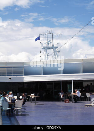 Sicht der Passagiere im Barbereich am Main deck an Bord Minoan Lines Fähren Cruise Olympia Stockfoto