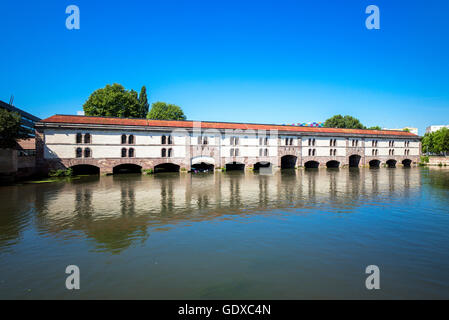 Barrage Vauban Dam, La Petite France, Straßburg, Elsass, Frankreich, Europa Stockfoto