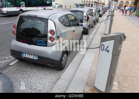 Ladestation für Elektroautos in Paris, Frankreich, 2014 Stockfoto