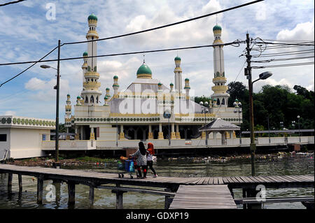 Duli Pengiran Muda Mahkota Pengiran Muda Haji Al-Muhtadee Billah Moschee Stockfoto