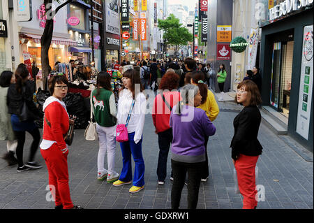 SÜDKOREA. Seoul. 2013. Fußgängerzone Stockfoto