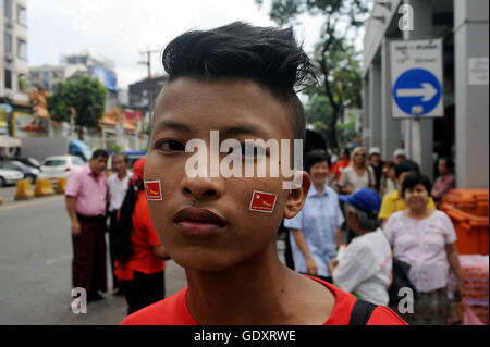 MYANMAR. Yangon. 2015. NLD-Partei-Kampagne Stockfoto