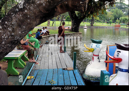 MYANMAR. Yangon. 2015. Vergnügungspark Stockfoto