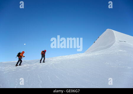 Geographie/Reisen, Schweiz, auf dem Kamm des Liskamm (4527 m), Zermatt, Wallis, Additional-Rights - Clearance-Info - Not-Available Stockfoto