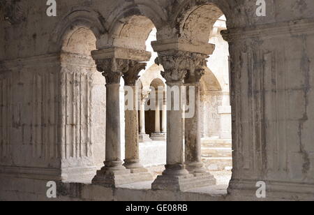 Geographie/Reise, Frankreich, Provence, Montmajour Abtei, Kreuzgang der Kathedrale Notre-Dame, gebaut: aus dem 12. Jahrhundert, Detail, Additional-Rights - Clearance-Info - Not-Available Stockfoto