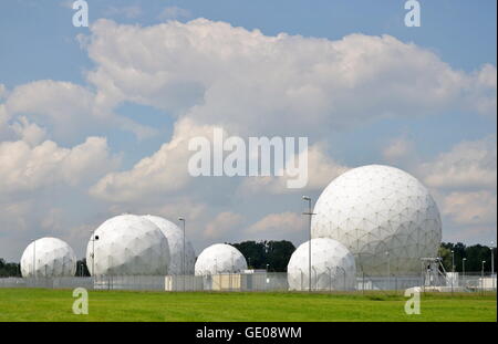 Geographie/Reisen, Deutschland, Bayern, Bad Aibling, Station (Abkürzung BAS, offizielle Amerikanische Name: 18 United States Army Security Agency Field Station, code name durch den Bnd: "Hortensie III") abfangen Base der US-amerikanische Geheimdienst NSA, Echelon" abfangen, seit 1988 auch durch den Bundesnachrichtendienst, Additional-Rights - Clearance-Info - Not-Available verwendet Stockfoto