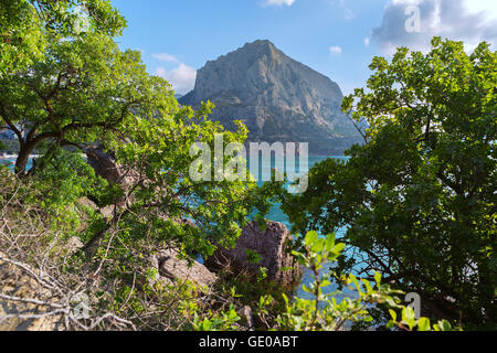 Mount Falcon in der Nähe von Dorf Novyi Svit auf der Krim. Stockfoto