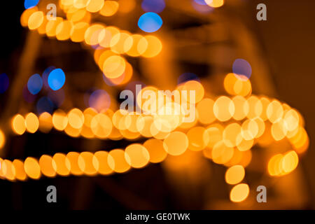 Abstrakte goldenen und blauen Hintergrund, kreisförmige Bokeh, aus Fokuslichter Stockfoto