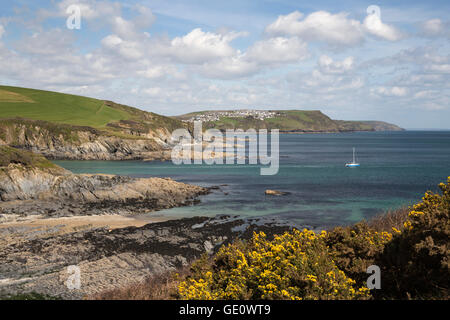 Polridmouth-Bucht und die Küste, Blick nach Osten von Gribbin Head, Polperro Heritage Coast, Fowey, Cornwall, England, Vereinigtes Königreich Stockfoto