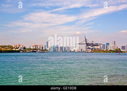 Geographie/Reisen, USA, Florida, Miami, Skyline, Hafen, Additional-Rights - Clearance-Info - Not-Available Stockfoto