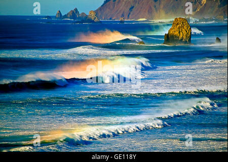 Geographie/Reisen, USA, Cannon Beach auf der Suche nach Norden in Richtung Ecola State Park, Chapman, Oregon Küste, Oregon, Nordamerika., No-Exclusive - Verwenden Sie Stockfoto