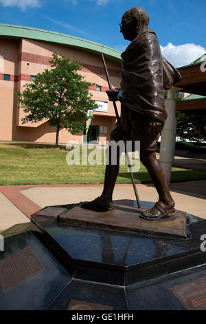 Statue von Gandhi an der Gedenkstätte für Martin Luther King Jr. in Atlanta im Bundesstaat Georgia Stockfoto