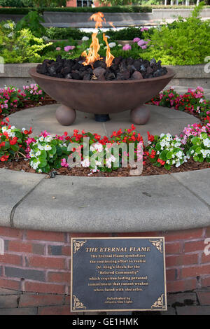 Die ewige Flamme am Memorial Center, Martin Luther King Jr. in Atlanta Georgia Stockfoto