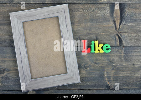 Wie Word auf Holztisch Stockfoto