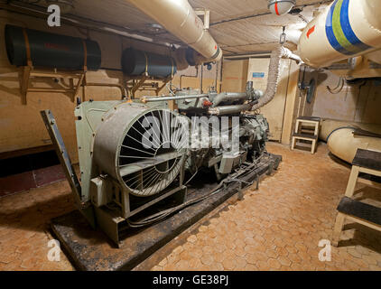 Diesel-Generator sowjetische Atomwaffen eingelagert. Stockfoto