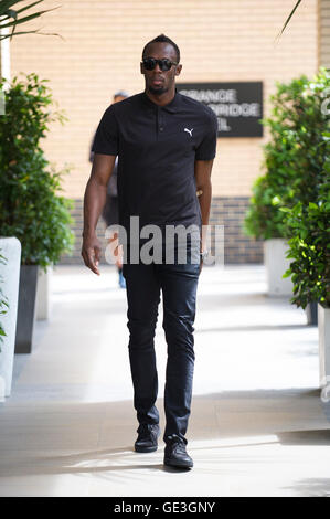 London, UK. 21. Juli 2016. Usain Bolt aus Jamaika kommt für eine Pressekonferenz vor dem Müller Jubiläumsspiele an das Stadion - Queen Elizabeth Olympic Park am 21. Juli 2016 in London, England. Bildnachweis: Gary Mitchell/Alamy Live-Nachrichten Stockfoto