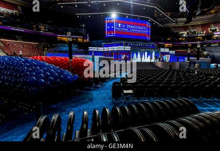 Philadelphia, Pennsylvania, USA. 22. Juli 2016. Die Vorbereitungen sind im Wells Fargo Center, Website von der Democratic National Convention. Das Übereinkommen wird auf Bestellung am 25 Juli gaveled. © Brian Cahn/ZUMA Draht/Alamy Live-Nachrichten Stockfoto