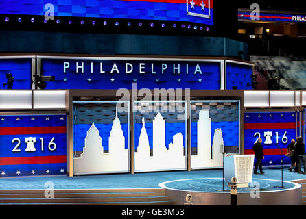 Philadelphia, Pennsylvania, USA. 22. Juli 2016. Die Vorbereitungen sind im Wells Fargo Center, Website von der Democratic National Convention. Das Übereinkommen wird auf Bestellung am 25 Juli gaveled. © Brian Cahn/ZUMA Draht/Alamy Live-Nachrichten Stockfoto