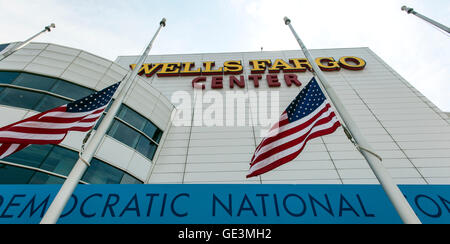 Philadelphia, Pennsylvania, USA. 22. Juli 2016. Die Vorbereitungen sind im Wells Fargo Center, Website von der Democratic National Convention. Das Übereinkommen wird auf Bestellung am 25 Juli gaveled. © Brian Cahn/ZUMA Draht/Alamy Live-Nachrichten Stockfoto