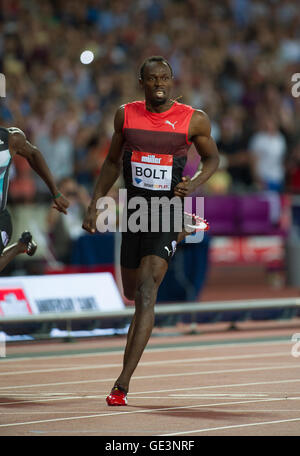 London, UK. 22. Juli 2016. Usain Bolt (JAM), gewann die Männer 200m beim ersten Tag der Muller Jubiläumsspiele im Stadion - Queen Elizabeth Olympic Park am 22. Juli 2016 in London, England-Credit: Gary Mitchell/Alamy Live News Stockfoto