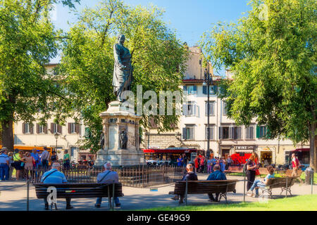 Florenz, Provinz Florenz, Toskana, Italien.  Statue des italienischen Manfredi Fanti (1806-1865) Stockfoto