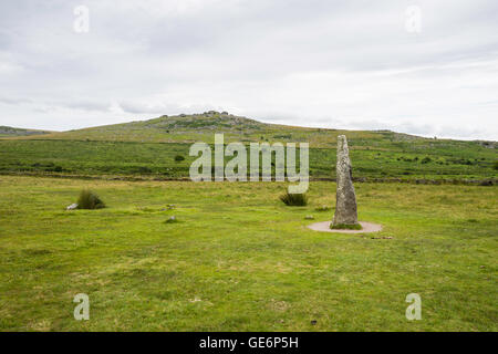 Standing Stone in Merrivale archäologischen Stätte im Dartmoor National Park in der Nähe von Princetown, Devon, England, UK Stockfoto