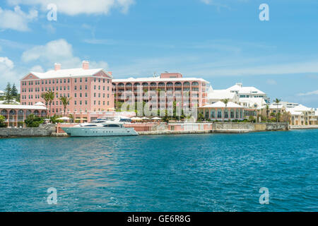 Das Hamilton Princess Hotel &amp; Beach Club, ein Resort-Luxushotel Fairmont in Hamilton, Bermuda Stockfoto