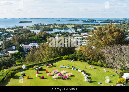 Rasen gesetzt für eine Gartenparty im The Fairmont Southampton Luxusresort in Southampton, Bermuda. Stockfoto