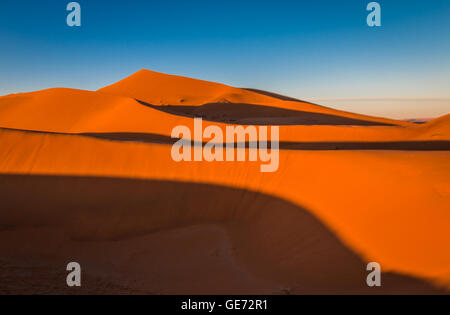 Roten Sanddünen der Wüste Sahara in Marokko Stockfoto
