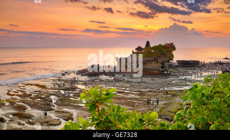 Tanah Lot Tempel bei Sonnenuntergang, Bali, Indonesien Stockfoto