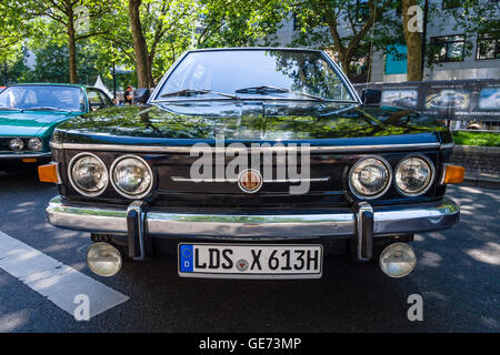 BERLIN - 5. Juni 2016: Full-Size-Luxus-Auto Tatra 613. Classic Days Berlin 2016. Stockfoto