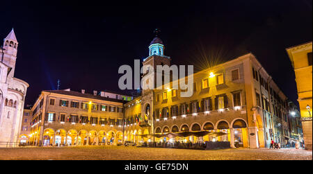Der kommunale Palast, das Rathaus von Modena - Italien Stockfoto