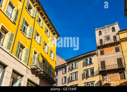 Gebäude im historischen Zentrum von Verona - Italien Stockfoto