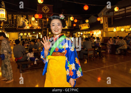 Ooedo Onsen Monogatari ist eine großzügige Therme Freizeitpark in Odaiba, Tokio Stockfoto