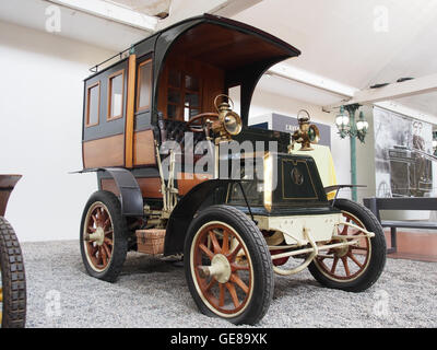 1898 Panhard-Levassor Tonneau Fermé Typ A2, 1653cc 6cv 30kmh (Inv 2220) Foto 5 Stockfoto