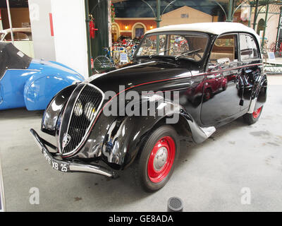 1948 Peugeot 202 Berline Decouvrable Foto 1 Stockfoto