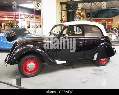 1948 Peugeot 202 Berline Decouvrable Foto 3 Stockfoto