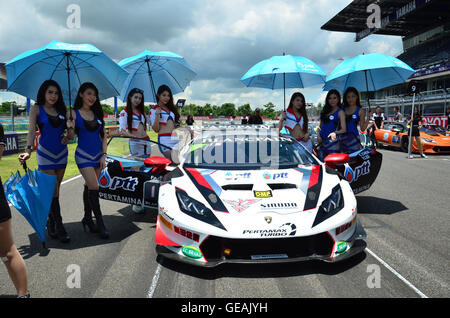 Buriram Thailand. 24. Juli 2016. Lamborghini Super Trofeo Asien auf Anzeigen Buriram Super Rennen 2016 am 24. Juli 2016 auf Chang International Racing Circuit, Buriram Thailand Bildnachweis: Chatchai Somwat/Alamy Live-Nachrichten Stockfoto