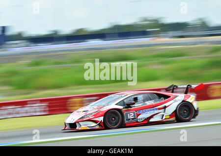 Buriram Thailand. 24. Juli 2016. Lamborghini Super Trofeo Asien auf Anzeigen Buriram Super Rennen 2016 am 24. Juli 2016 auf Chang International Racing Circuit, Buriram Thailand Bildnachweis: Chatchai Somwat/Alamy Live-Nachrichten Stockfoto