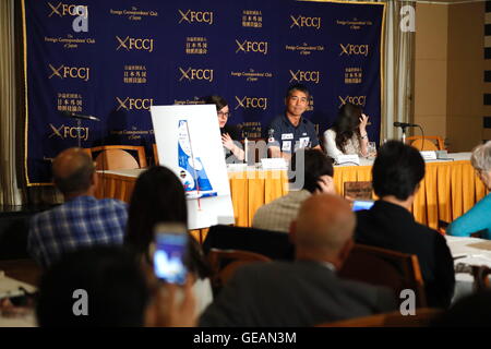 November 2016. 25. Juli 2016. Kojiro Shiraishi, 25. Juli 2016 - Segeln: Kojiro Shiraishi nimmt an einer Pressekonferenz in Tokio Foreign Correspondents' Club of Japan, Tokyo, Japan. Shiraishi konkurrieren in der Vendee Globe around the World Solo-Regatta im November 2016. © Sho Tamura/AFLO SPORT/Alamy Live-Nachrichten Stockfoto