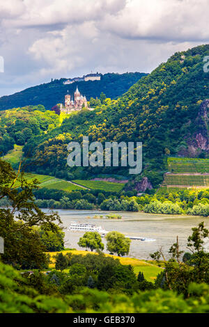 Blick auf das Rheintal in der Nähe von Königswinter mit 7 Hory, Rhein, Siebengebirge, Drachenfels Berg, Deutschland Stockfoto